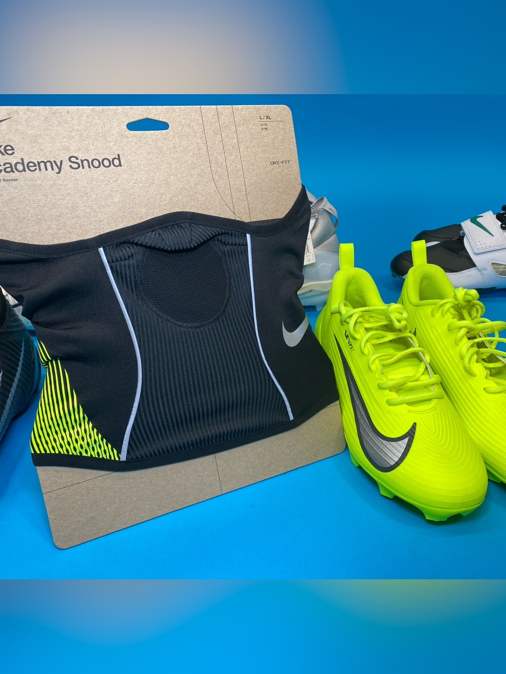 Nike Vapor Speed 3 + Nike Snood mask combo